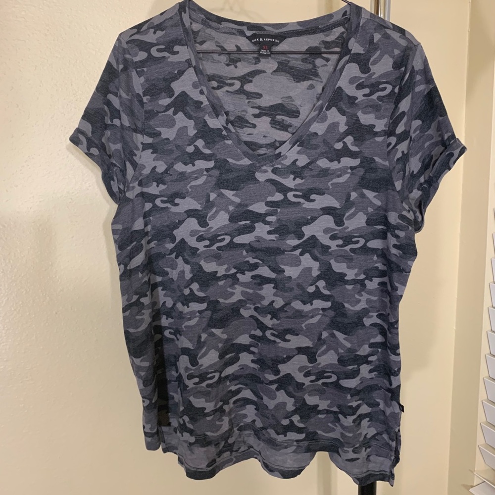 Rock & Republic Women’s Top XL